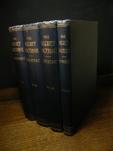 The secret doctrine - the,
