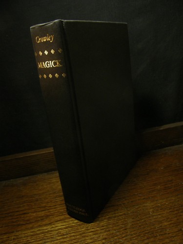 Magick aleister crowley - aleister,